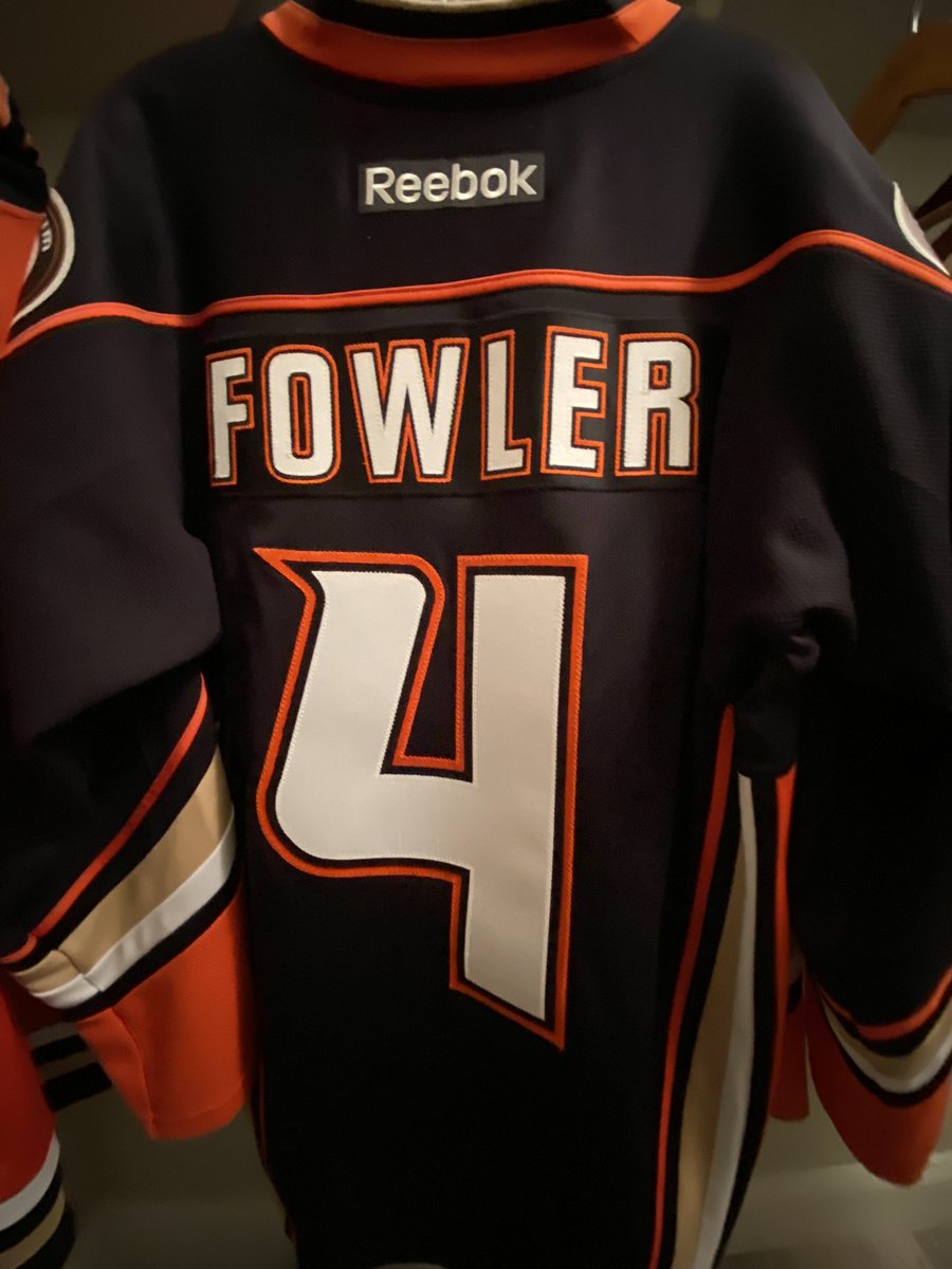 AnaAdvocate's tweet photo. Iโve been claiming it since 2016 that when Getzy decides to hang up his gear it would only seem right for Fowler to wear the C. Still hope this happens. If anybody other than #CamFowler becomes El Capitan after #Getzlaf I will be on a warpath. #unimportantopinions #FlyTogether https://t.co/GAVA5I7e8A