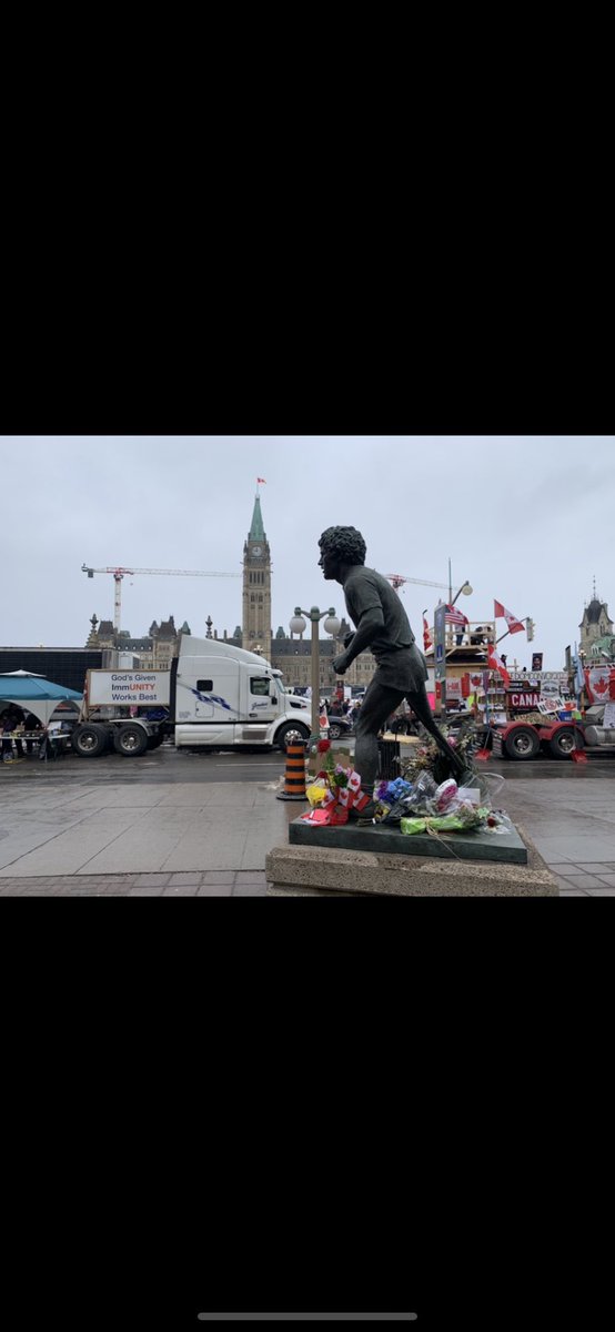 joe_warmington's tweet photo. BREAKING—Frontenac MPP Randy Hillier tells ⁦@TheTorontoSun⁩ he has been asked to surrender to Ottawa Police 2b charged with serious criminal offences relating to Feb.  #FreedomConvoy — the 64-year-old is scheduled to arrive at HQ Elgin St 7 am. Bail hearing will be needed https://t.co/a8ApvpgrvS