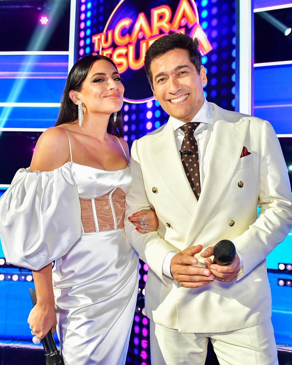 RafaAraneda's tweet image. Bienvenidos a una nueva temporada de #TuCaraMeSuenaMXUS !! Feliz de acompañarnos en esta nueva aventura 😃😃 @TuCaraSuenaMXUS @anabreco @Univision @Canal_Estrellas 📺🇺🇸🇲🇽