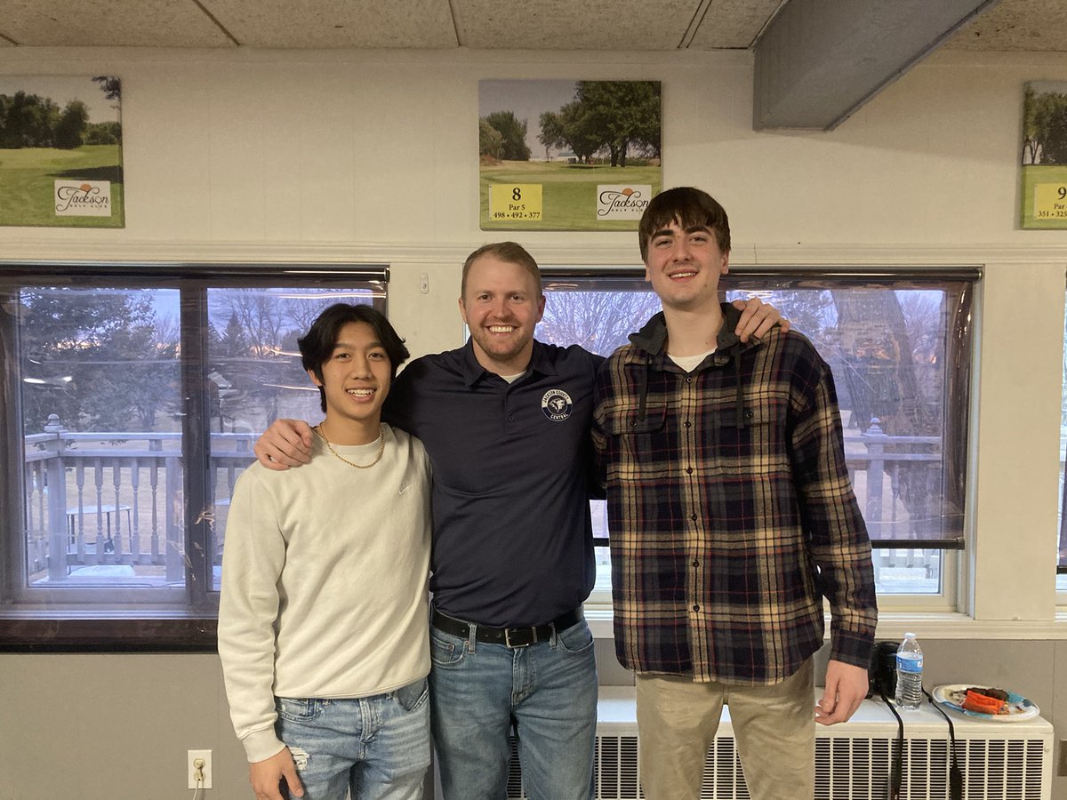 The worst thing about the end of the season, saying goodbye to our two seniors, Damien and Kaden. We will miss seeing these guys put up shots before/ after practice, being tremendous leaders, and just hanging out on/off the court! Bright futures ahead - thank you for everything!
