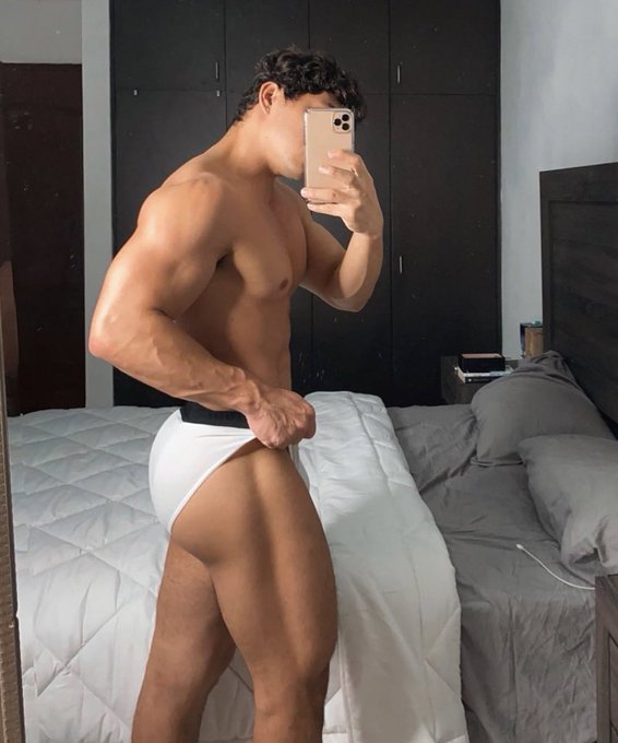 20% OFF 🍆🍆💦👇🏻 https://t.co/OohhAogG7D https://t.co/lfAywWHd0h