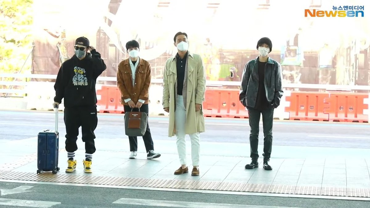 yeyeskies's tweet photo. suju as hiphop, ballad, jazz, and rock music https://t.co/nbxZI5R93K