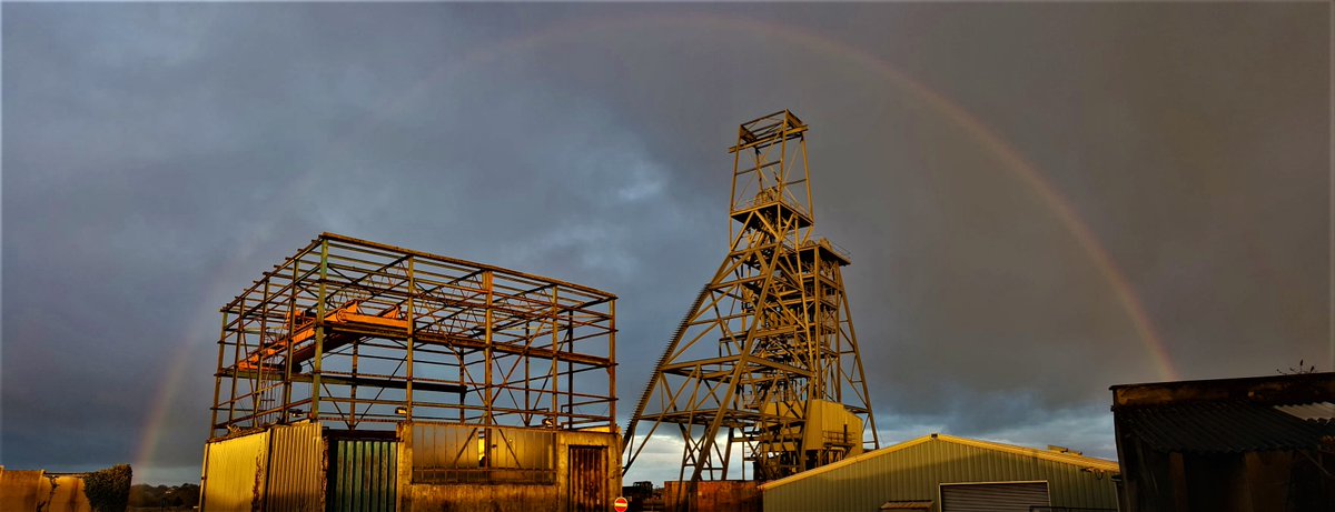 To advance the #SouthCrofty #tin project we plan to raise up to £40.5m through a £25m strategic investment by Sir Mick Davis' <a href="/VisionBlueRes/">Vision Blue</a> and a UK and Canadian placing of up to £15.5m bit.ly/3Dh3ruu