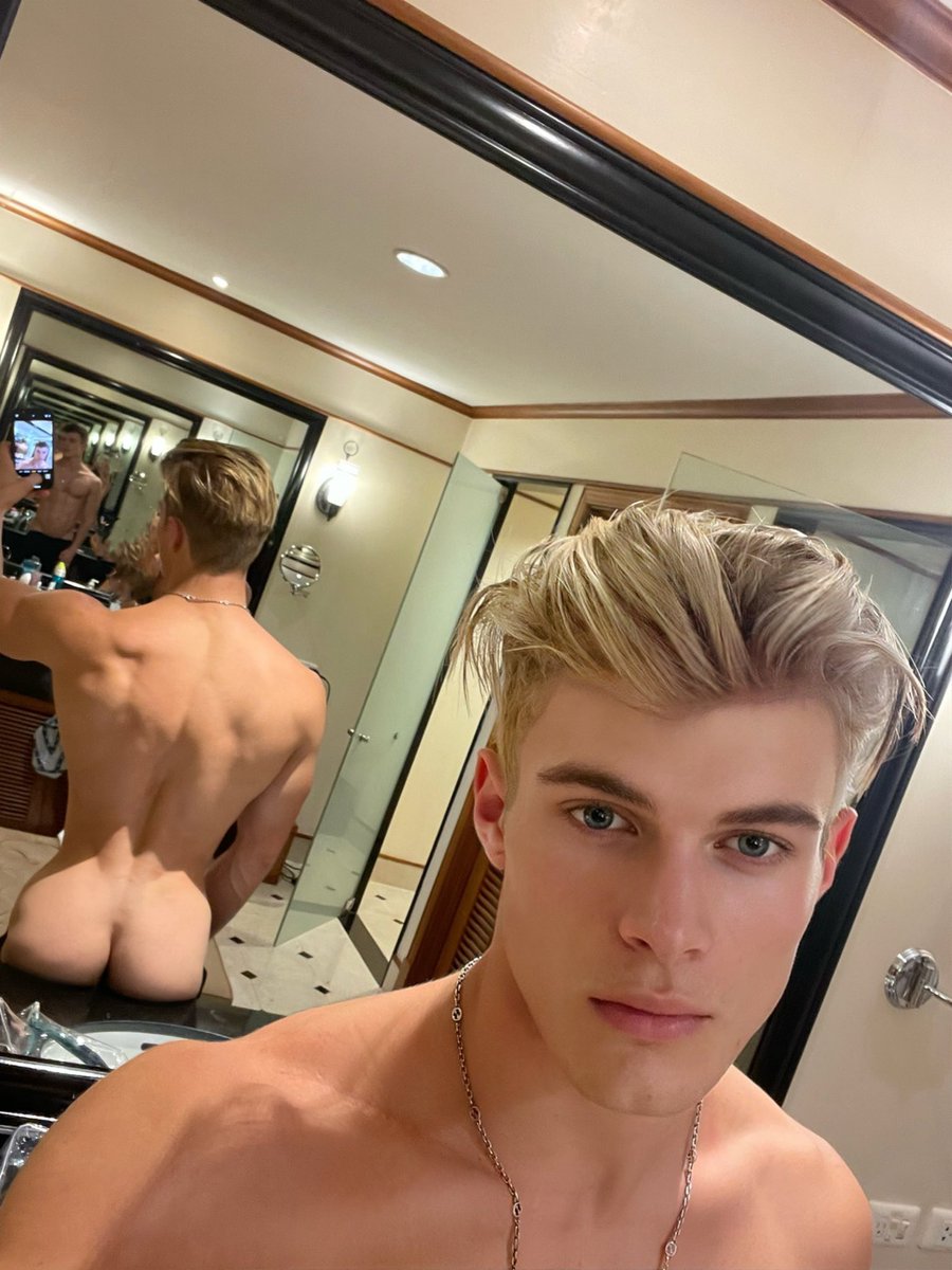 Wanna stick it in? 🤫 t.co0NCawaL0R8 
