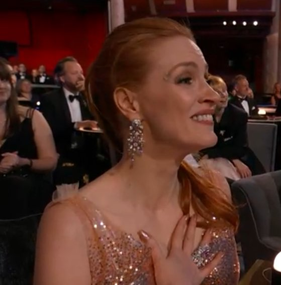 Movies's tweet photo. we need a compilation of Jessica Chastain laughing tonight @TheAcademy https://t.co/O2cqCS0UX8