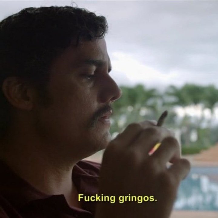 Kramlay's tweet photo. Yo después de ver el remix que le hicieron a We don’t talk about Bruno:

#Oscars  #AcademyAwards https://t.co/9bY3DZq0oE