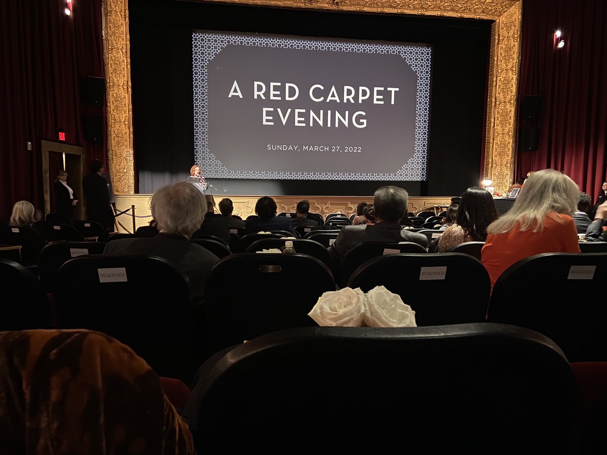 JennJezewski's tweet photo. A wonderful red carpet evening at the @Belcourt https://t.co/AnFk7J6kGJ