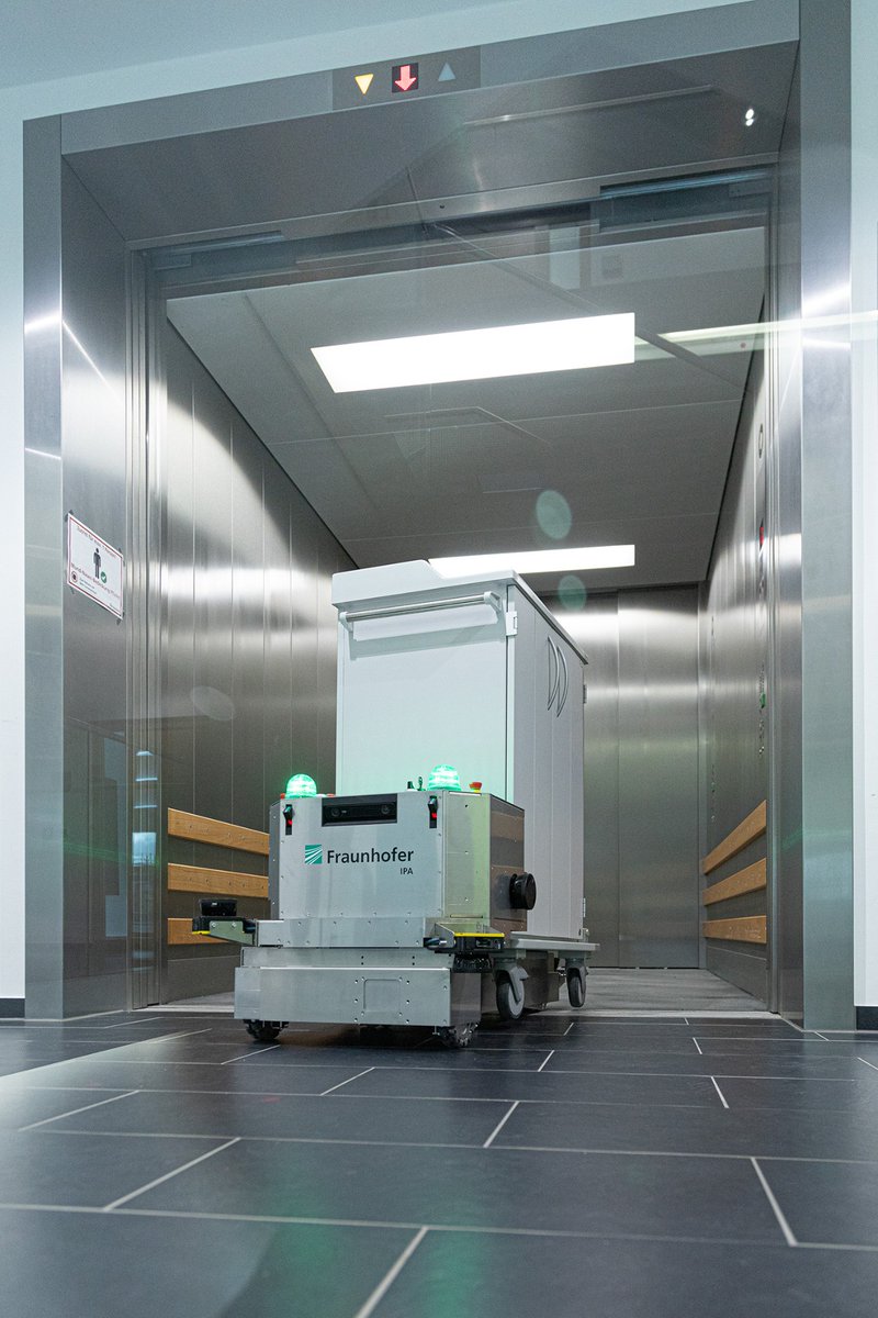 de_magazin's tweet image. Das #FraunhoferIPA hat einen neuen, flexiblen #Transportroboter für #Krankenhäuser und #Pflegeheime entwickelt.

digital-engineering-magazin.de/transportrobot…