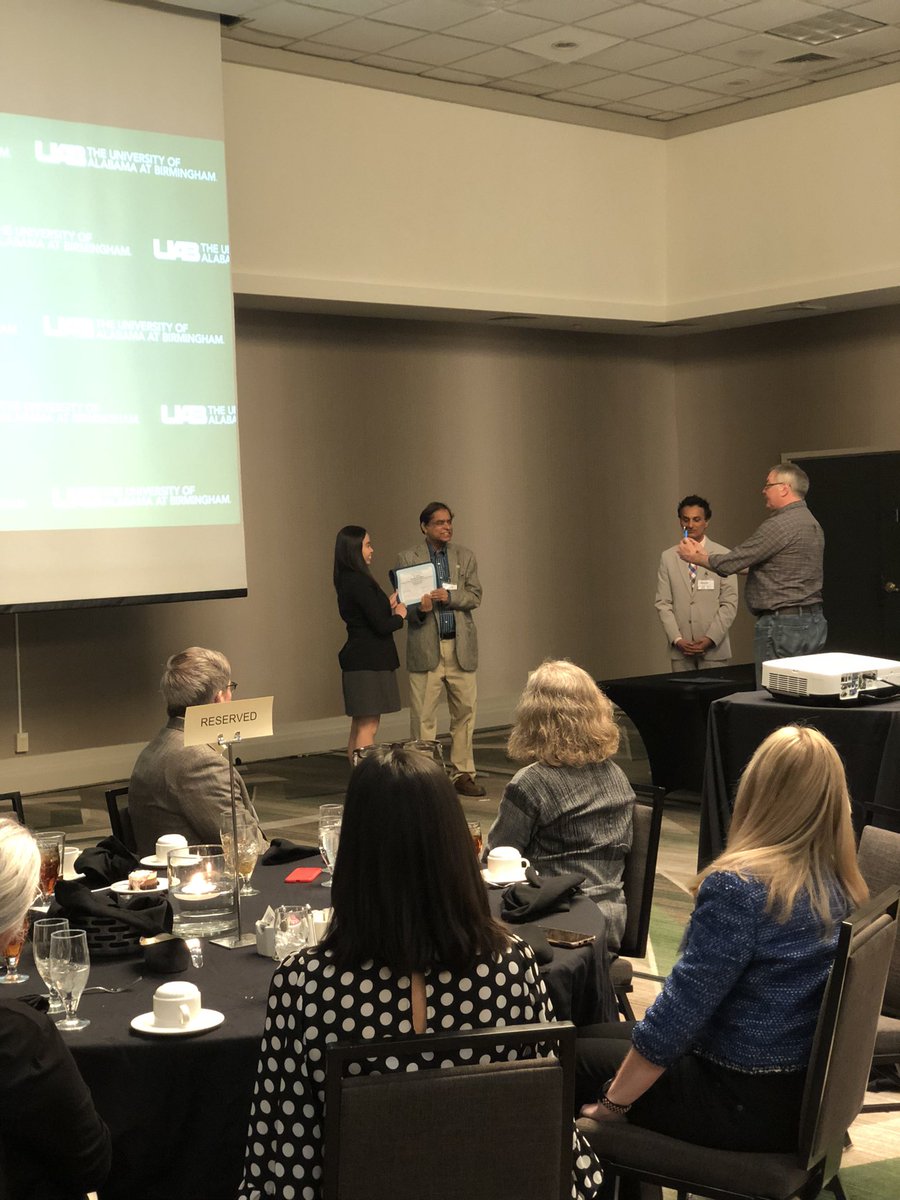 cpleisner's tweet photo. So proud of @lmflawas for winning the Henry Daniell award for international scholars and their contributions to plant science.  #SSASPB2022 @ASPB https://t.co/b20eeHMs87