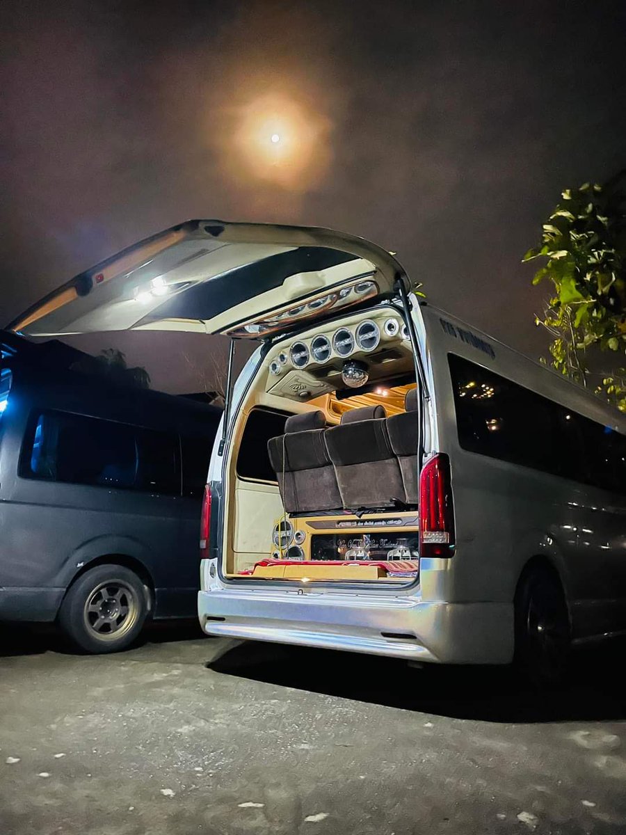 KevyTransport's tweet photo. Vous venez découvrir la ville de #kanchanaburi ?
#taxis #transfert #locationvoiture avec #chauffeur nous sommes à votre disposition. 
https://t.co/8nTvugolAb https://t.co/SlThz7w73R