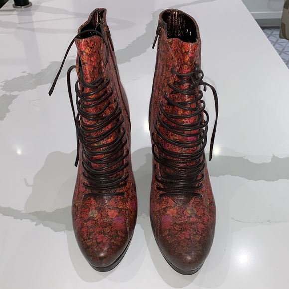 Wondertech561's tweet image. So good I had to share! Check out all the items I'm loving on @Poshmarkapp #poshmark #fashion #style #shopmycloset #icon #forever21 #americaneagleoutfitters: posh.mk/EPEvYnhNKob