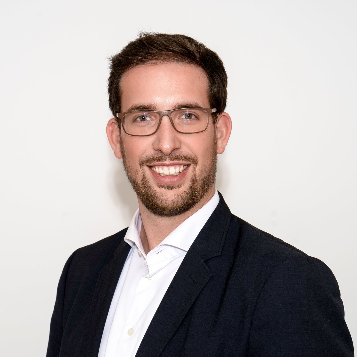 FDP Riehen-Bettingen (@fdpriehen) on Twitter photo Die #BürgerlicheAllianz in #Riehen mit <a href="/dieMitte_bs/">Die Mitte Basel-Stadt</a>, <a href="/LDP_BS/">LDP Liberaldemokratische Partei Basel-Stadt</a>, <a href="/svpbasel/">SVP Basel-Stadt</a> und <a href="/FDPRiehen/">FDP Riehen-Bettingen</a> tritt mit Einwohnerrat <a href="/PatrickS_Huber/">Patrick Huber</a> (<a href="/dieMitte_bs/">Die Mitte Basel-Stadt</a>) für die Ersatzwahl in den Riehener Gemeinderat an! Die #BürgerlicheAllianz in #Riehen mit <a href="/dieMitte_bs/">Die Mitte Basel-Stadt</a>, <a href="/LDP_BS/">LDP Liberaldemokratische Partei Basel-Stadt</a>, <a href="/svpbasel/">SVP Basel-Stadt</a> und <a href="/FDPRiehen/">FDP Riehen-Bettingen</a> tritt mit Einwohnerrat <a href="/PatrickS_Huber/">Patrick Huber</a> (<a href="/dieMitte_bs/">Die Mitte Basel-Stadt</a>) für die Ersatzwahl in den Riehener Gemeinderat an!