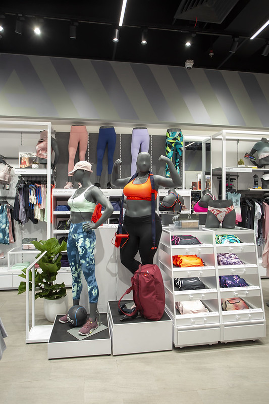 registry_e's tweet photo. Under Armour Spread Its Wings to North Jakarta
https://t.co/m8ELMHGnkO

#registrye #newsfeed #luxurylifestyles #lifestyle #UnderArmour #Jakarta https://t.co/wstjGb8xms