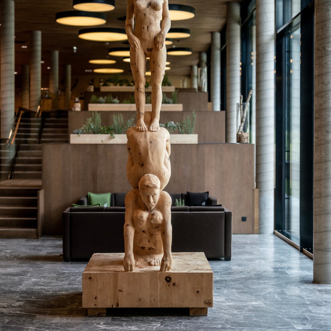 lifestylehotels's tweet image. GRADONNA MOUNTAIN RESORT
The Hotel is located directly at the Großglockner Kals-Matrei ski area. The wood shingle facade and the large window fronts allow the landscape to “flow” into the hotel.

&amp;gt;&amp;gt; Find out more: lifestylehotels.net/en/hotel/grado…

#gradonna #mountainresort #naturelovers