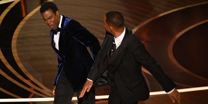 Etats-Unis/ Will Smith choque Hollywood, en frappant le présentateur des Oscars (vidéo)