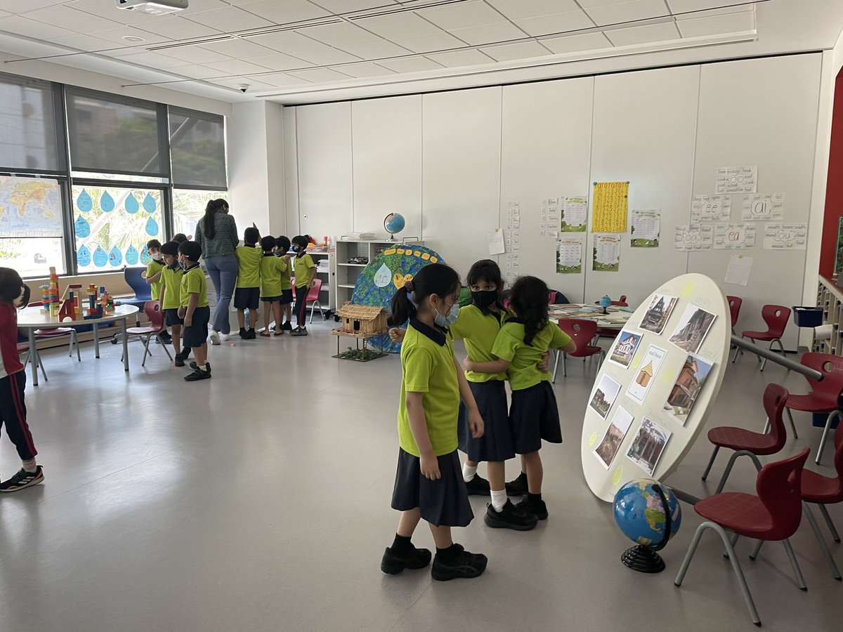 archana2804's tweet photo. A powerful provocation is sometimes enough to initiate inquiry. So excited for these SKG students at @oismumbai. They’re about to learn about landforms - and they’re already full of questions! Thanks for putting this engagement together, SKG Teachers! @crissy285 @lisakatehughes https://t.co/NlQGX1bZmB