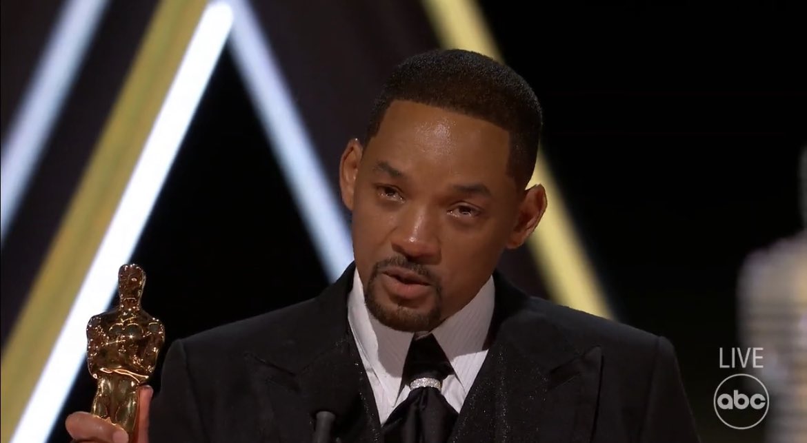 nelsoncanlas's tweet photo. Academy award Best Actor Will Smith tearfully accepts his Oscars “I’m  being called on in my life to love people and to people”. @willsmith 🥲 https://t.co/G8CFuai2p3