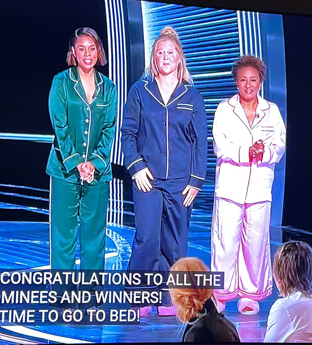 Que mal sabor me ha quedado. Bueno, hasta el año que viene. #Oscar