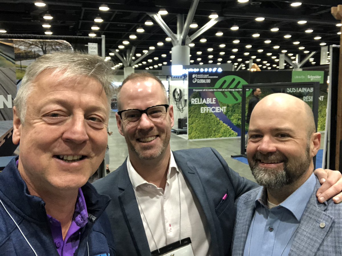 CrawPaul's tweet photo. Bumped into some old friends at the Buildex trade show in Vancouver last week. 
#Buildex #Rockwool #Instone https://t.co/5exuIHdfFd