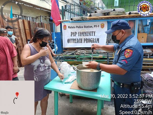 MpdPs9's tweet photo. MPD-Malate Police Station PS-9
On March 10, 2022 at about 3:52 pm, SCADS personnel, under the direct supervision of PCPT HENRY G NAVARRO, Chief SCADS conducted PNP Community Outreach Program to the constituent of Brgy 745 Zone 81 along Zapanta St Malate Manila. . https://t.co/RREYPM2pwV