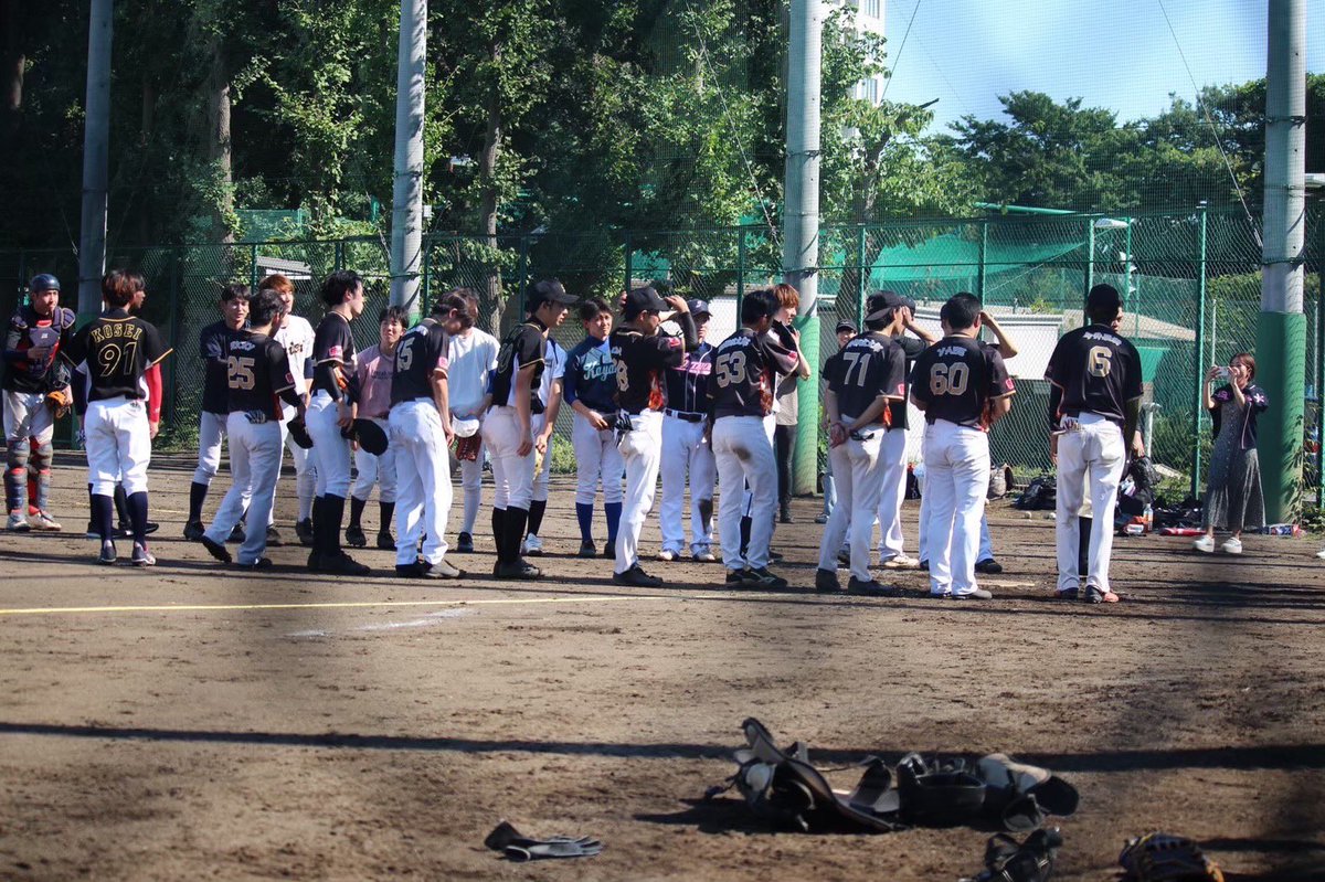 Zealous_GU's tweet photo. 活動紹介

〜院内戦〜
学習院のサークルのみで行う大会で、勝ち進むと四大戦に出場することができます🔥
涙を流すメンバーもいるほど熱く野球をすることができます！！
イベントも楽しみつつ真剣に熱く野球ができるZealousへぜひ！！
#春から学習院 https://t.co/TyPA4cTXTk