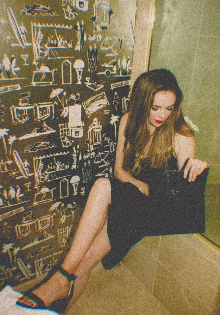 Seductive Sunday for my Handsome Marvellous Husband <a href="/IJustJog2/">Barry Allen (RP account)</a>