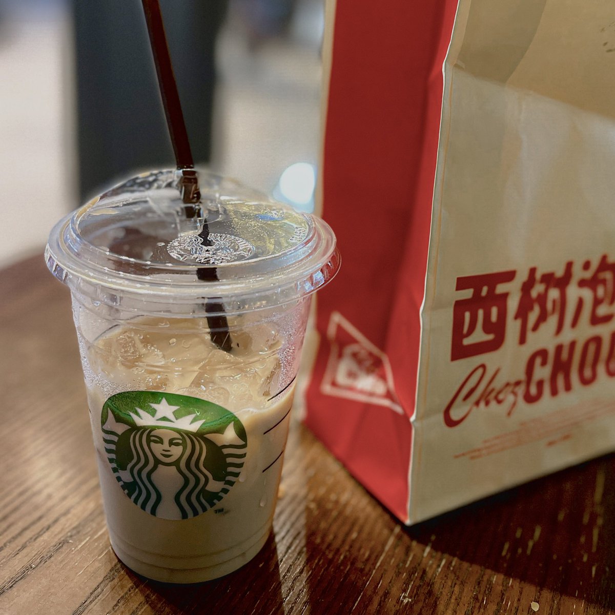 gfp_box's tweet photo. Work hard and drink coffee！
#coffeecup
#coffee #cup #papercup #takeawaycoffee #package #design #coffeecuplovers #coffeecupdesign #coffeecupcollection #squarecup #papercupart #papercuplovers #cupdesign #factory #chinafactory #gfp #gfp108 #greenfoodpack #gfp658 #art #papercups https://t.co/oIh1wdJcXG
