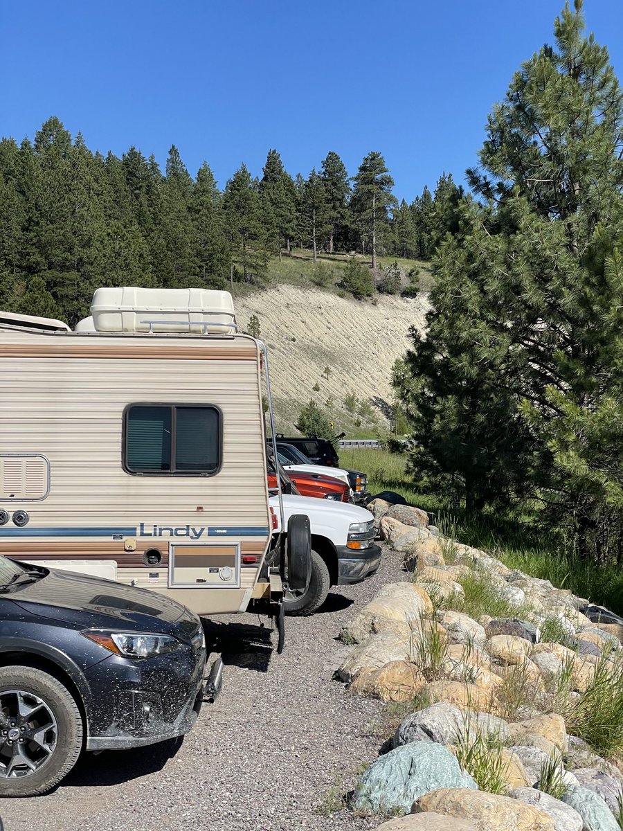 naturebrah's tweet photo. Monday in the 4HL, can already feel the pull of the weekend #lindylife https://t.co/CMYV7HVbc3