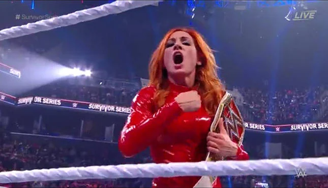 Sunday night’s WWE live in Toronto saw Becky Lynch confronted by Trish Stratus after the main event, only to slap her.  #WWE #WWEToronto https://t.co/RHkvqDuGPo https://t.co/IiIGtsZHm8