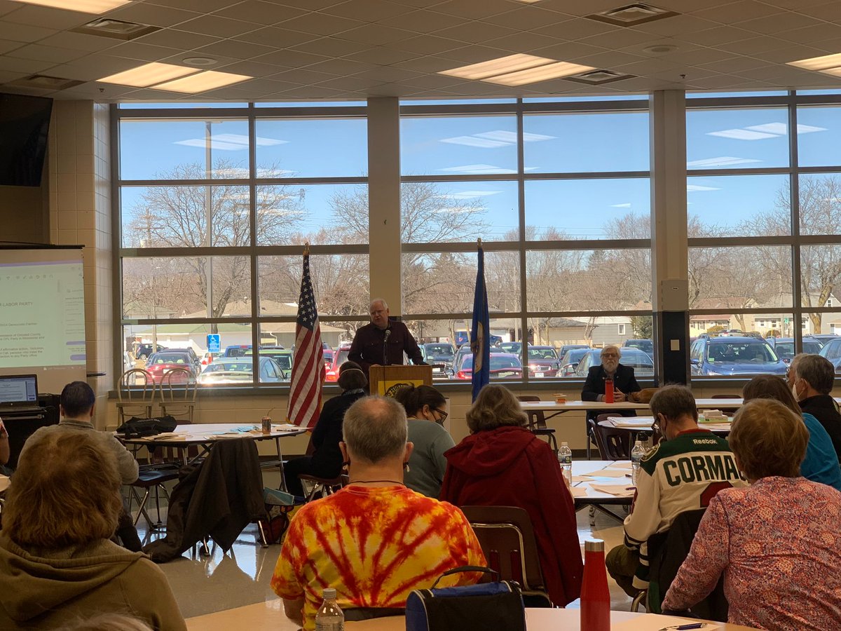 MNUpNorthLakeG1's tweet photo. @Tim_Walz "Full" and "Inspiring" is how you describe these photos, @GovTimWalz ???
😆😅🤣😂
#TimWalzLies
#OneTermTim https://t.co/Lw353Tgl6b