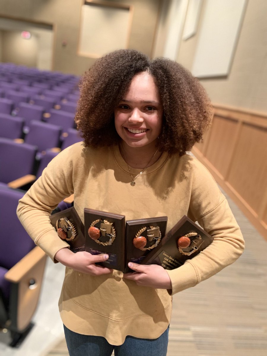 purplescooter40's tweet photo. Freshman season over. Let the countdown to next season commence!
🏀💜🌲 #toprebounder #topfieldgoal% #outstandingplayer #edcallconference #intothewoods #countdowntonextseason #huskienation #littlescooter #fearthefro https://t.co/uul5Kt1t6f