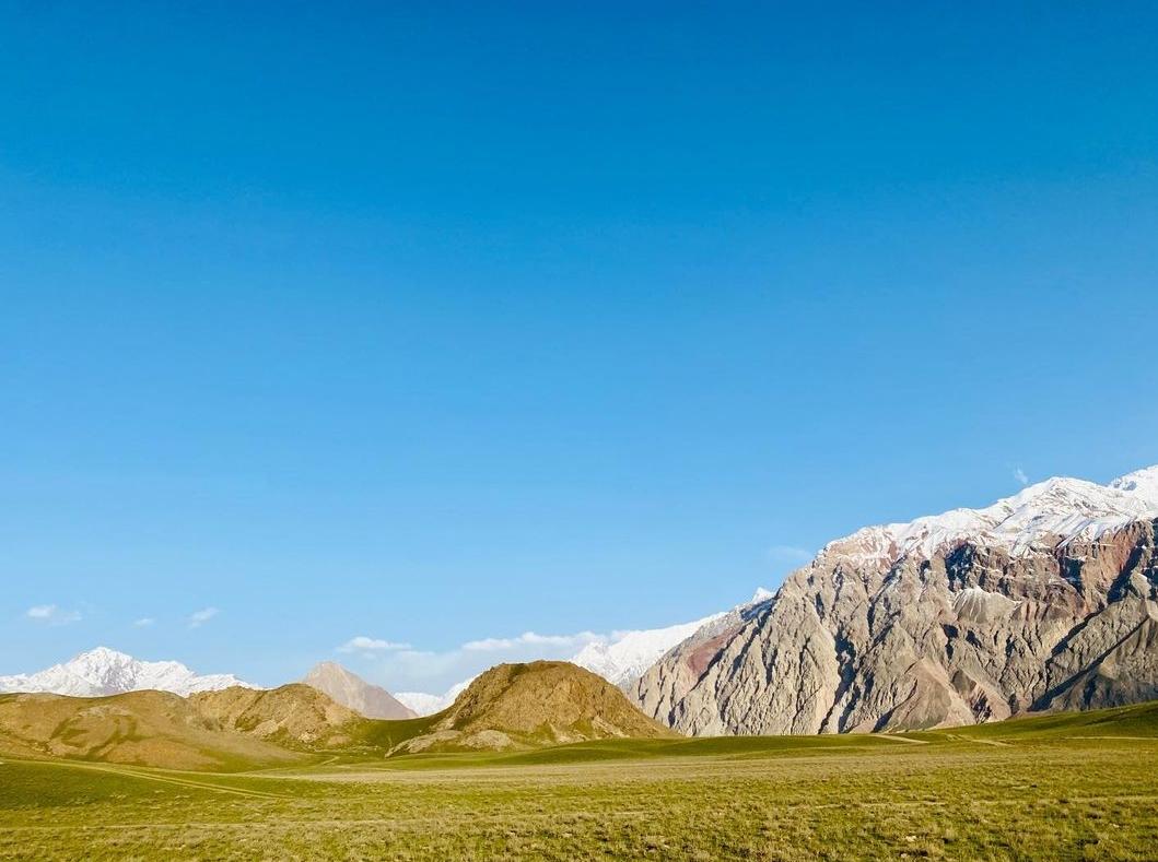 hindukushexplor's tweet photo. Nature beauty of Upper Chitral
#springtour 
#beauty 
#qaqlasht https://t.co/aImoQjCPKL