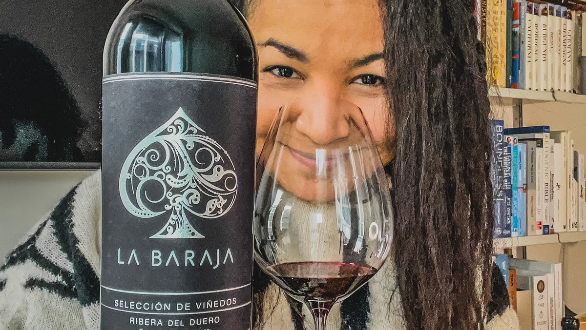 All you need to know about Ribeira del Duero in 4 wines

2 - The Grapes &amp; Vilano La Baraja 2019

Don’t miss our next post on Sunday, 03rd April….

#ribeiradelduero #winesofspain #vilano  #spanishwinelover #spanishwinelovers #wsetdiploma #wsetdiplomastudent #diplomastudent