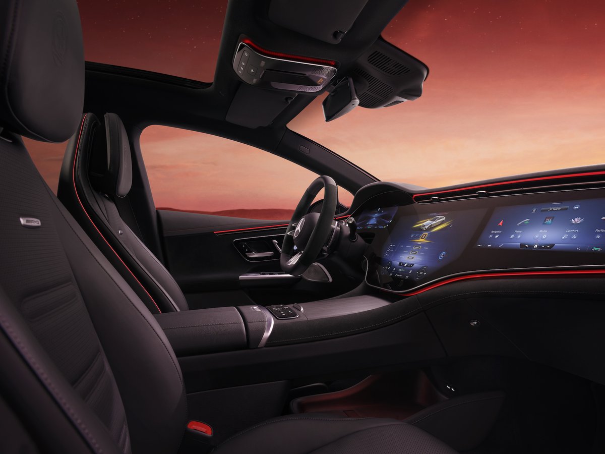 MercedesAMG's tweet photo. Step inside and experience what it feels like to be sitting in a new-generation AMG.
#MercedesAMG #ElectricFoundItsPower #AMGGoesE #AMGFocus #AMGTrust #EQE https://t.co/r28AMyOqjb