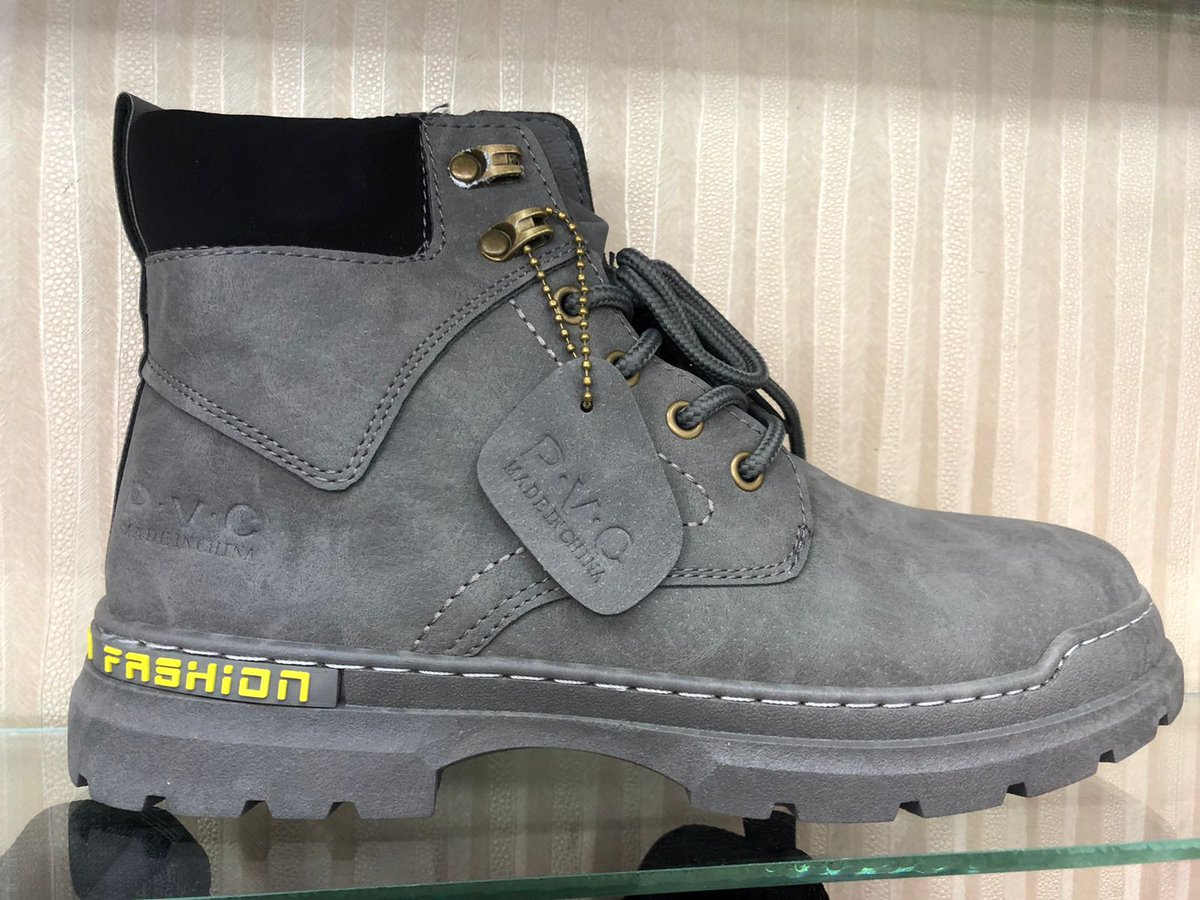 Ra_TheF's tweet photo. Bismillah 

Boots cwo
Bahan kulit sintetis 
Size ready 40-44

MINAT DM https://t.co/0fcQpl3dSs