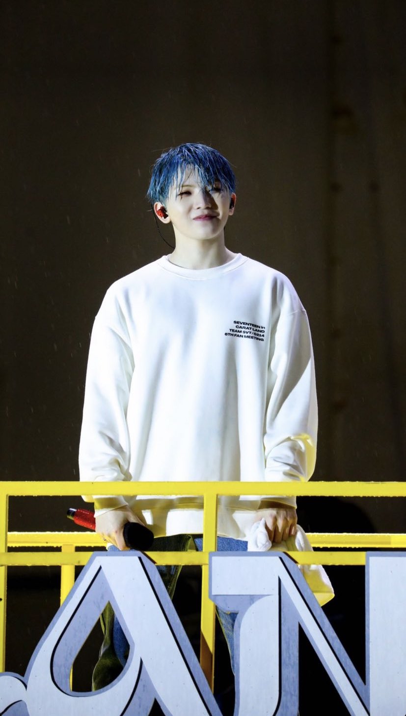 FO6aR2cVsAE21QH?format=jpg&name=large