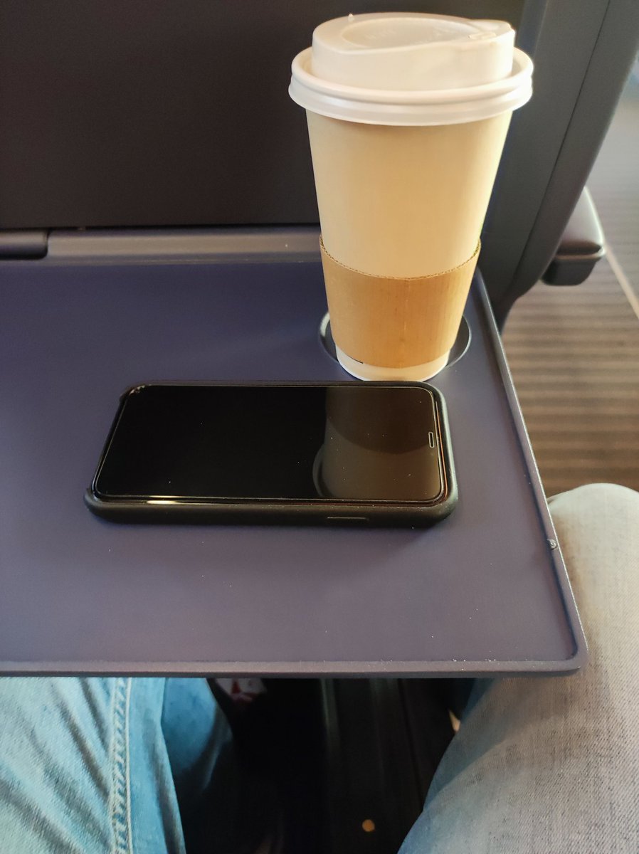 rockebey's tweet photo. <--- Motto #OntheTrainAgain 🖐️ https://t.co/AzcKZGuvHA
