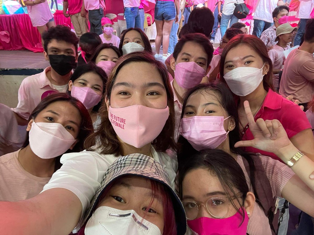 ryeleeerin's tweet image. clout chasers for leni??? EME

#CalbayogIsPink
#SamarIsPink
#samaSAMARtayongAangat