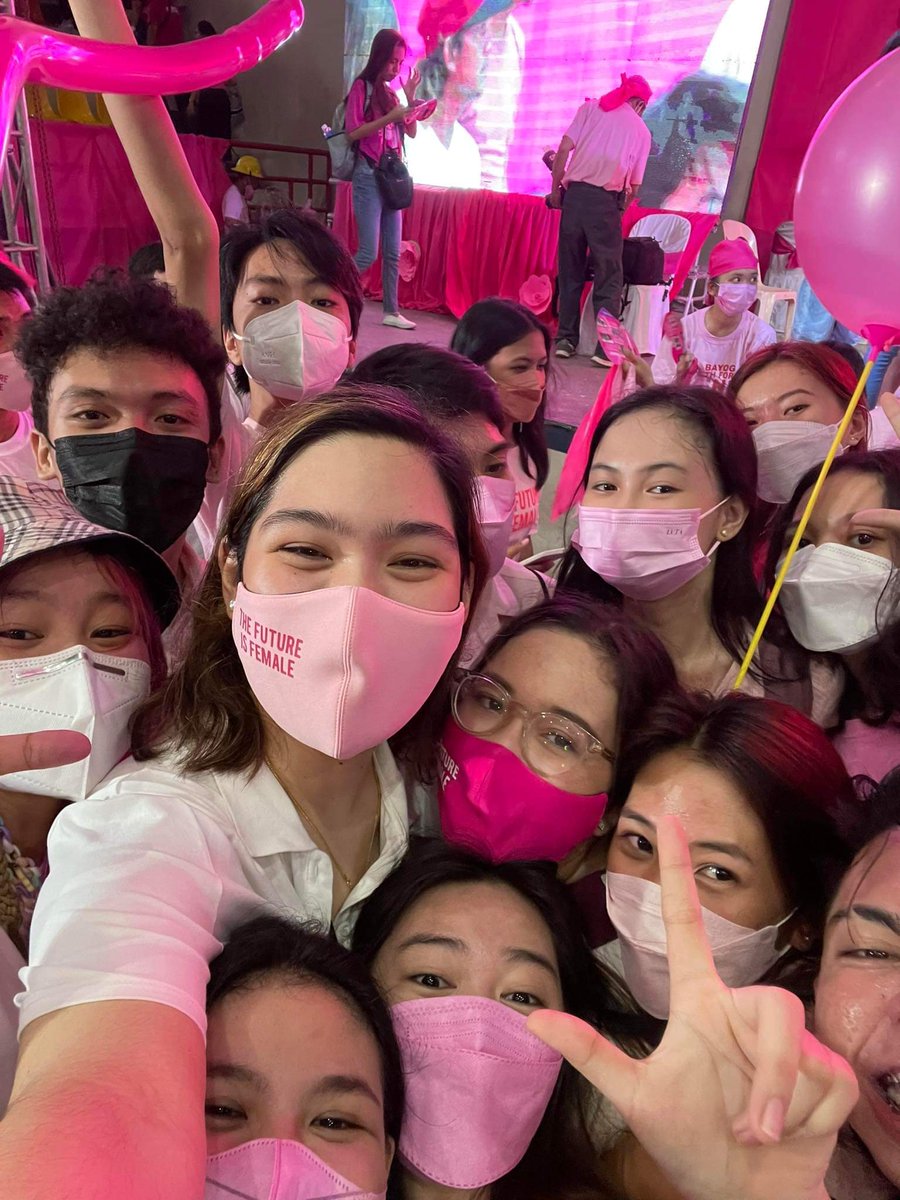 ryeleeerin's tweet image. clout chasers for leni??? EME

#CalbayogIsPink
#SamarIsPink
#samaSAMARtayongAangat