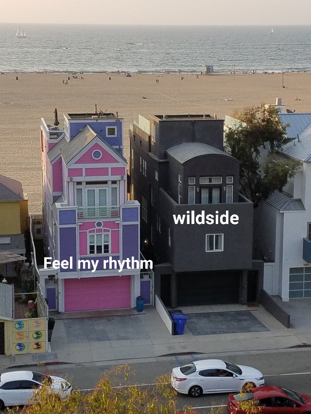 Ally_CyP's tweet photo. It's them lmao 
#WILDSIDE #WildsideOutNow #RedVelvetComeBach #FeelMyRhythm_RedVelvet https://t.co/AxuaKN7IZl
