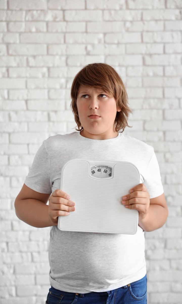 ¿Cómo impacta la #Obesidad en la #adolescencia?
📢 Expertos de <a href="/HMHOSPITALES/">HM HOSPITALES</a> nos lo cuentan en este artículo en <a href="/hola/">Revista ¡HOLA!</a>
⚠️ "Un adolescente con obesidad tiene un 80% de posibilidades de ser un adulto con obesidad"
#ObesidadInfantil ⤵️
hola.com/padres/2021121…