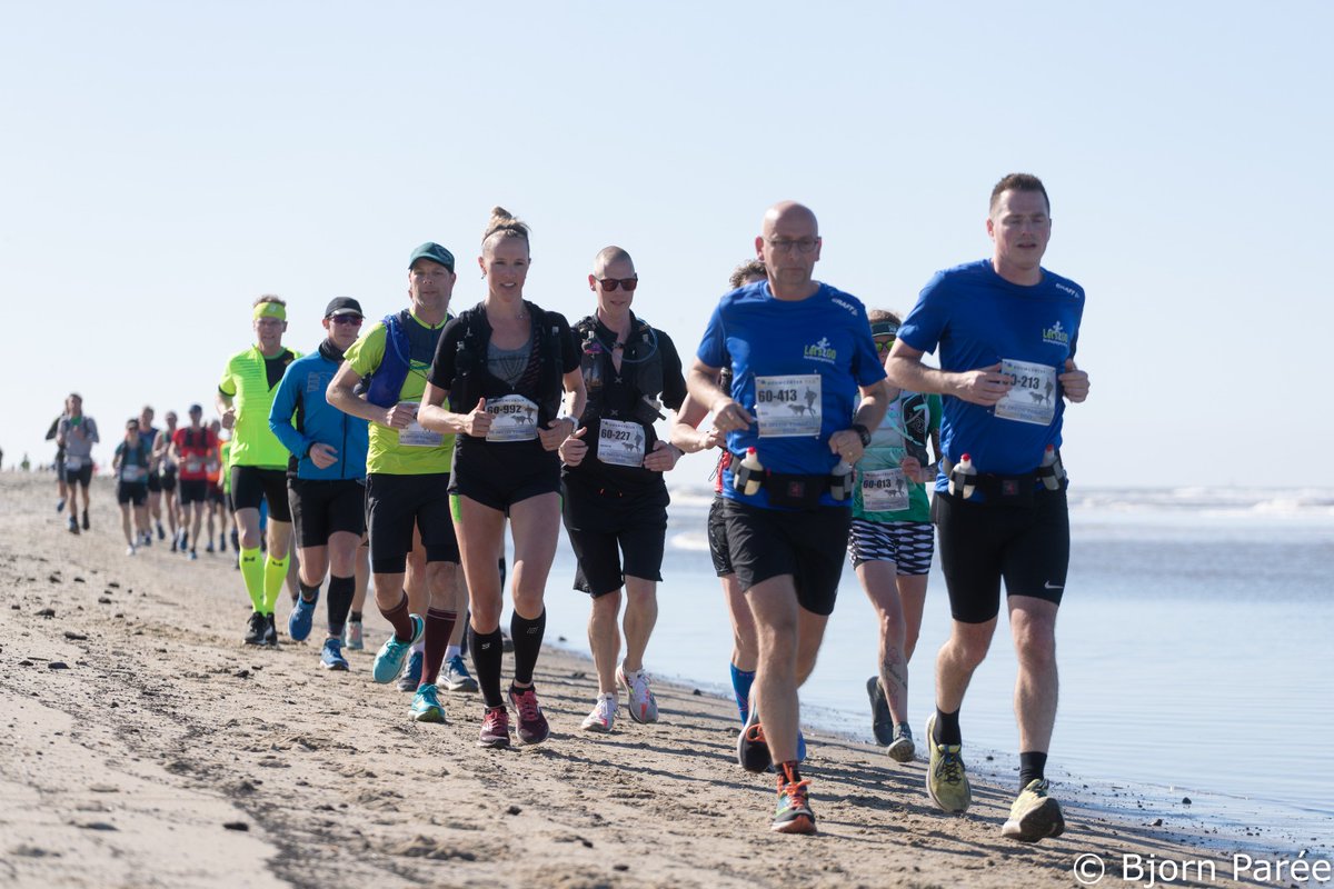 runoutofhell's tweet photo. Fotos @ZestigvanTexel 60km - Strand na 9 km staan online op 
https://t.co/k014zJUgTZ

Of je nu gefinished bent of niet - hier heb ik je vast nog wel gefotografeerd. Tenzij je zo verscholen in een groep liep dat mijn camera je niet kon zien. https://t.co/i0XQxVk081