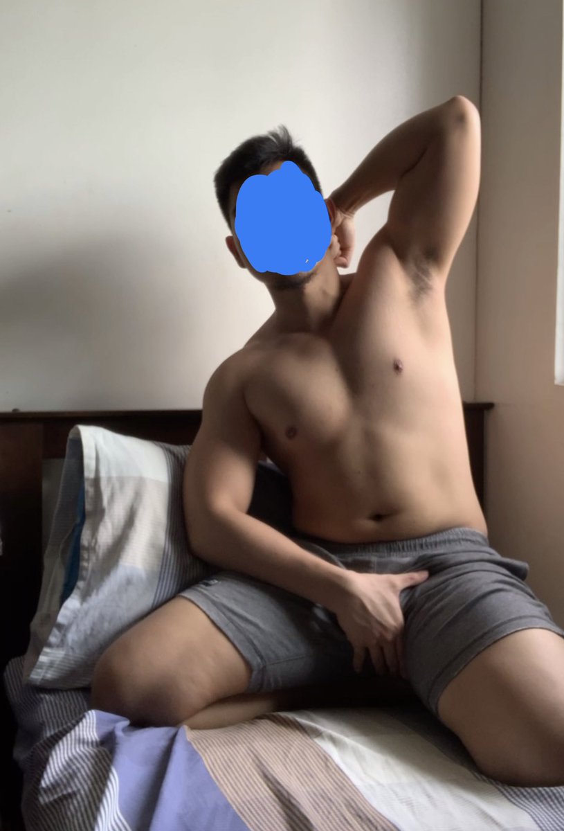 NumeroOhYesPls's tweet photo. Ang init. Lagkit ko tuloy 😬 https://t.co/BzvLWMy6Co