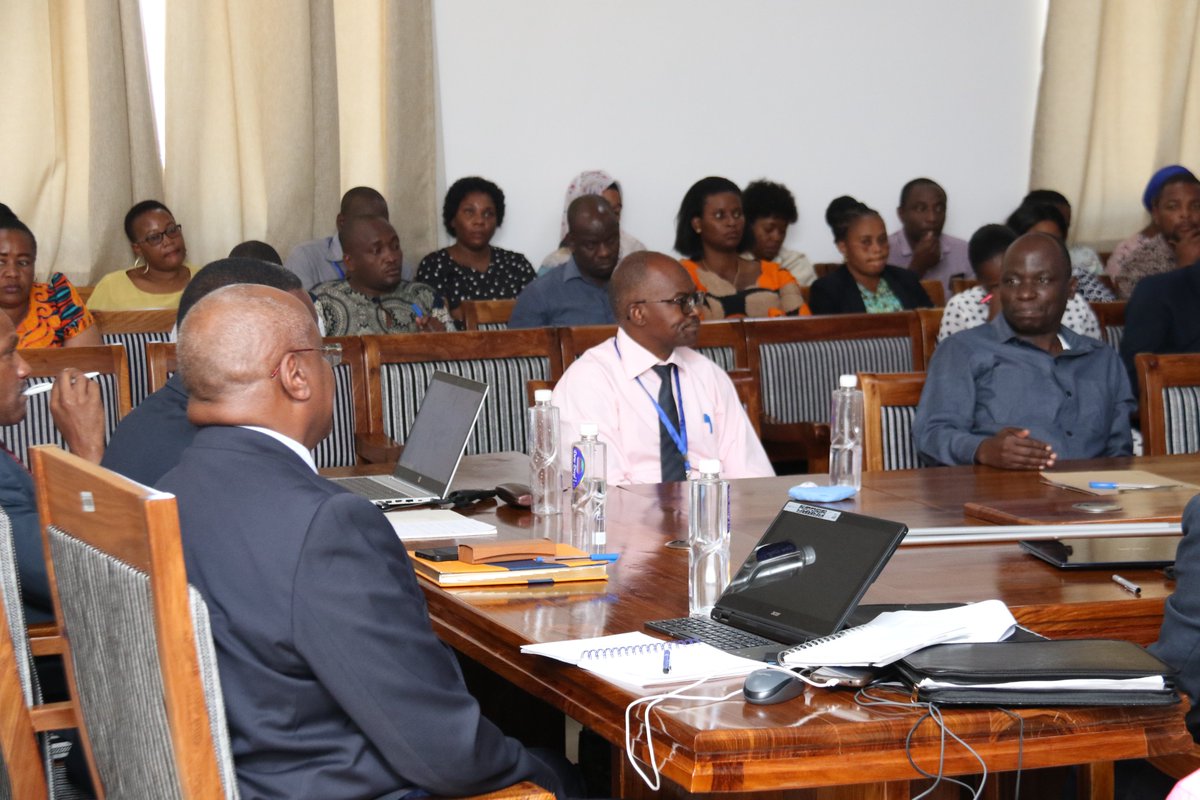 Our Executive Director <a href="/MmariDonald/">Donald Mmari</a> delivering his keynote address on Friday in Dodoma to the National Electoral Commission <a href="/TumeUchaguziTZ/">Tume Huru ya Taifa ya Uchaguzi</a> as @Repoa presented the voter turnout survey for the 2020 Tanzania General Elections. 
<a href="/L_Katera/">Lucas Katera</a> <a href="/hshija/">Dr Hubert M. Shija</a>
<a href="/JamalMsami/">Jamal Msami</a>