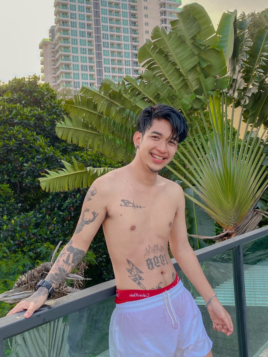 bee112711b's tweet photo. เล่นน้ำ https://t.co/Upbc4YIip0