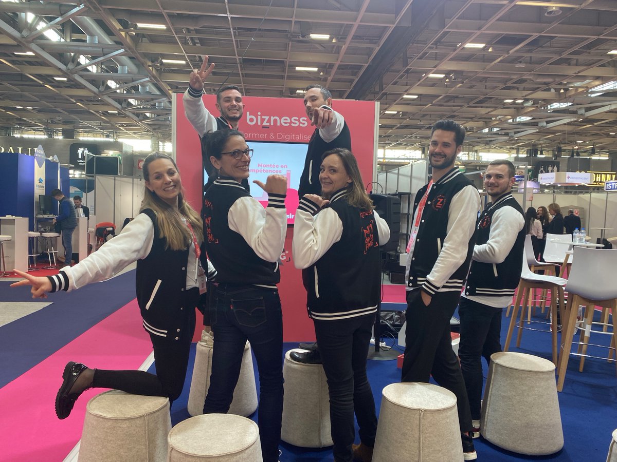 Bizness_Actual's tweet photo. Merci à tous ceux qui sont venus échanger avec notre équipe sur le salon @Solutions_RH à Paris ! Merci aussi à Transversale SAS et l'Agence Homère pour notre super stand 👏 #SSRH #RH https://t.co/vp4vxf7sRM