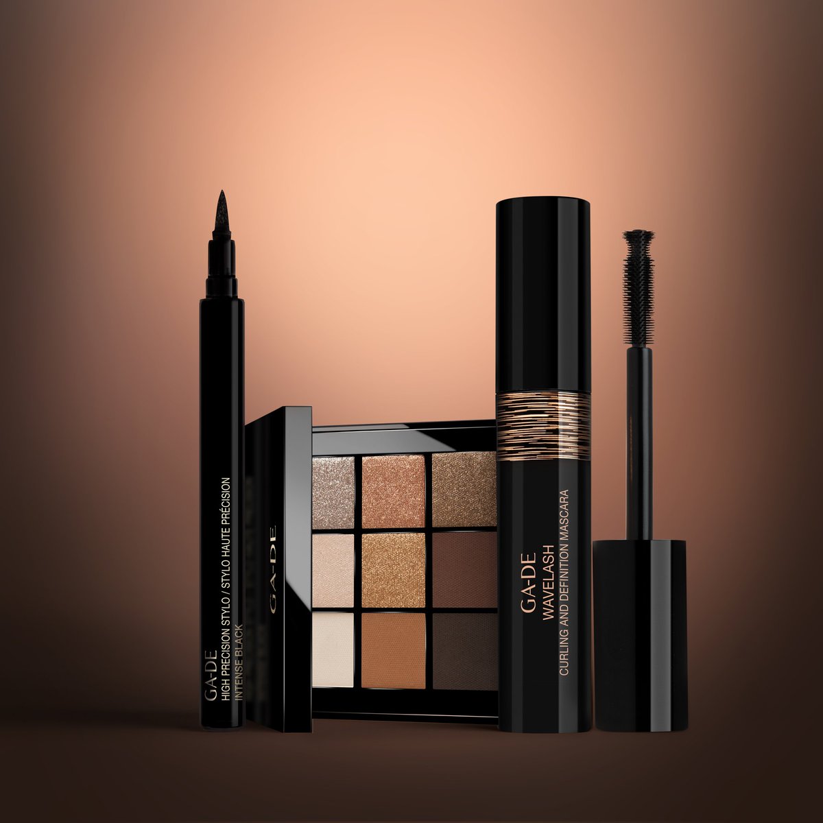 gade_cosmetics's tweet photo. Artful eyes 🖤
The trio you need right now - HIGH PRECISION EYELINER, WAVELASH MASCARA and VELVETEEN EYESHADOW PALETTE for you to create an irresistible look. https://t.co/CUan4IIjA4