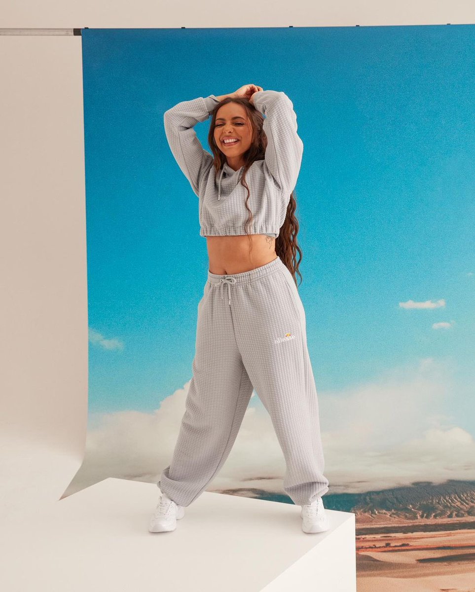 JADEUpdates_'s tweet photo. 📲|| New pics of Jade Thirlwall (@jadethirlwall) for Ellesse’s Summer Edition Photoshoot ✨ https://t.co/48SGjTnOQJ