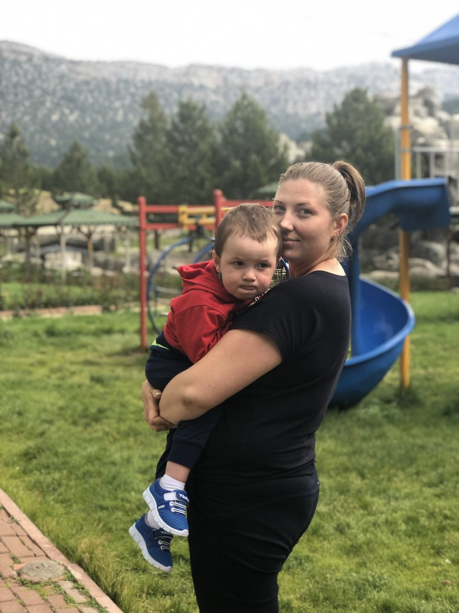 Baba dedi sana geliyorum.. canimin parcalari geliyor trendeler beni bu kotu zamanlarda yalniz birakmayan ismini yazamadigim kim varsa hepinizi cok seviyorum <a href="/EsraKarahindiba/">Dr. Esra Karahindiba</a>  <a href="/KemalBarKorkma1/">Barış Korkmaz</a>