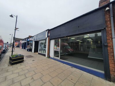 retailnortheast's tweet photo. SUNDERLAND - 8 St Lukes Terrace - https://t.co/87awwRgecB Retail unit ready for immediate occupation TO LET in this popular parade in Pallion.  Contact @retailnortheast for further details #retail #retailproperty #sunderland #pallion #shoplocal #shopsmall #retailnews #leisure https://t.co/FZvwb93nX2